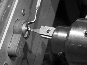 Alaybey'da kapı açma hizmeti